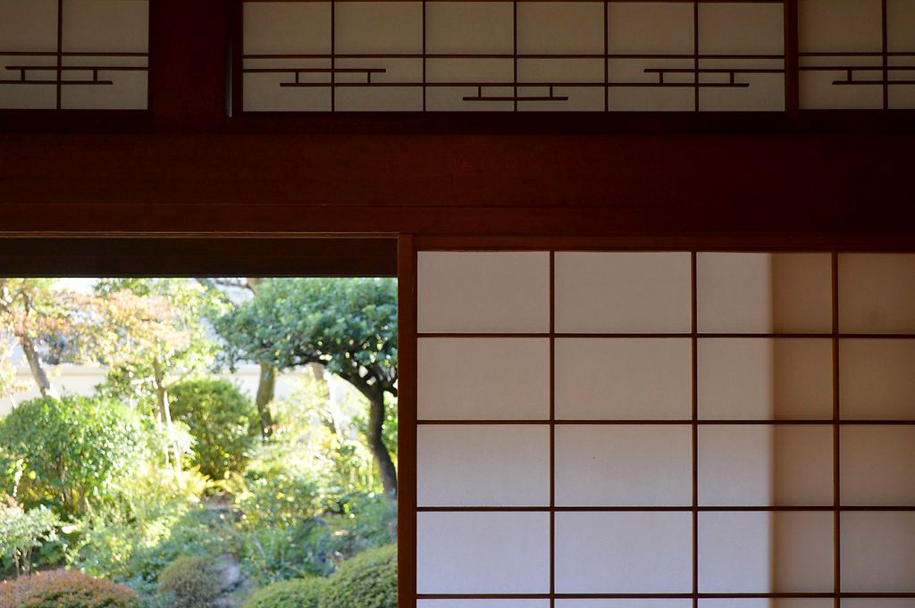 縁側の間